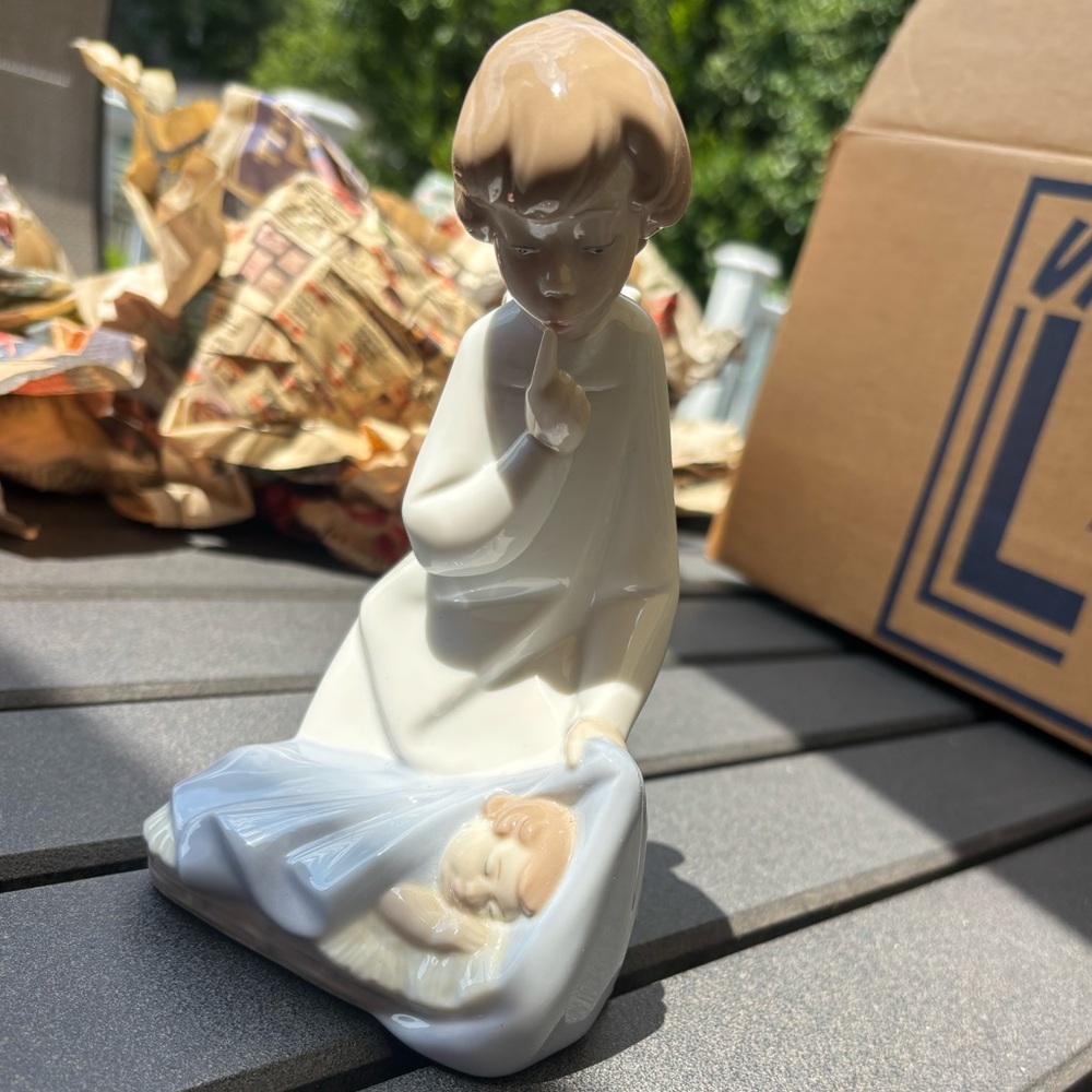 Lladro Guardian Angel Figurine
